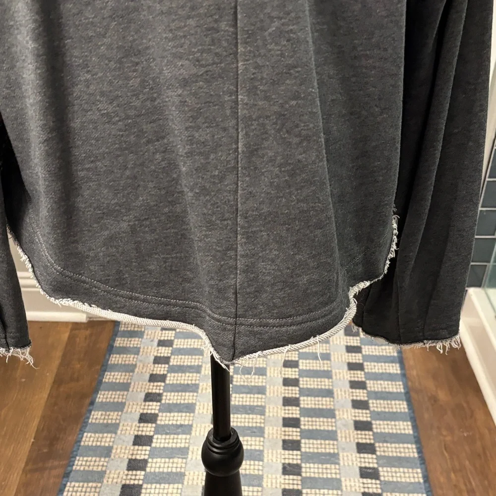 NATURAL LIFE Gray Sweatshirt with Red Accents - Picture 8 of 8